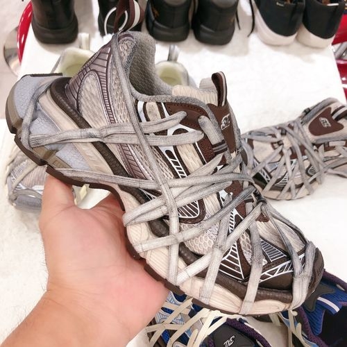 Balenciaga 3XL Vintage Chunky Sneakers