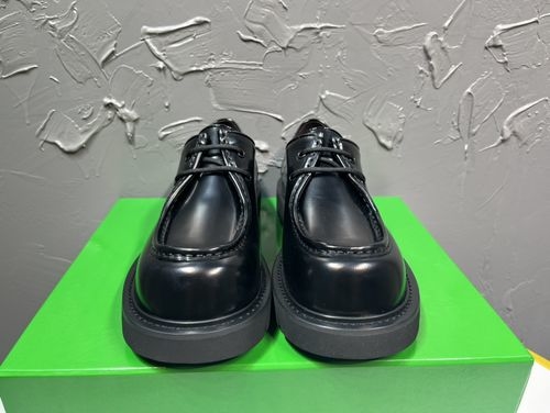 Bottega Veneta BV Woven Calfskin Business Shoes
