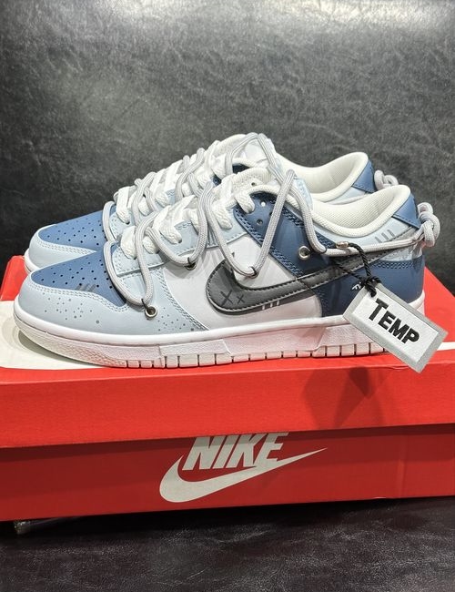 Nike Dunk Low Neutral Grey Low-top Sneakers