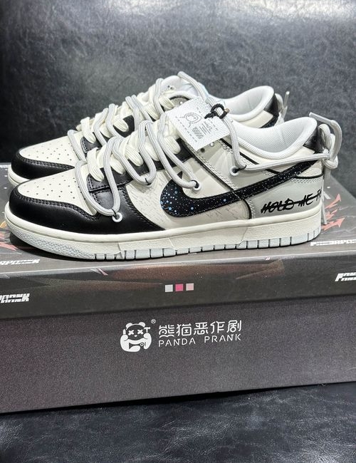 Nike Nike Dunk Low Cosmic Design Sneakers