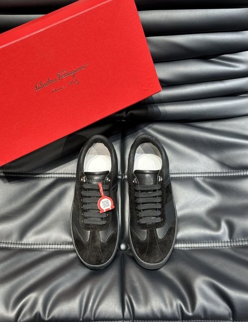 Ferragamo Cow Leather Lace-up Casual Shoes