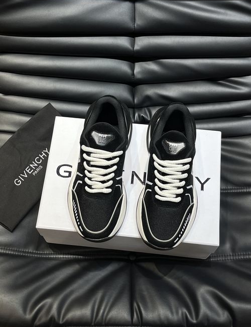 Givenchy Logo Calfskin Mesh Casual Sneakers
