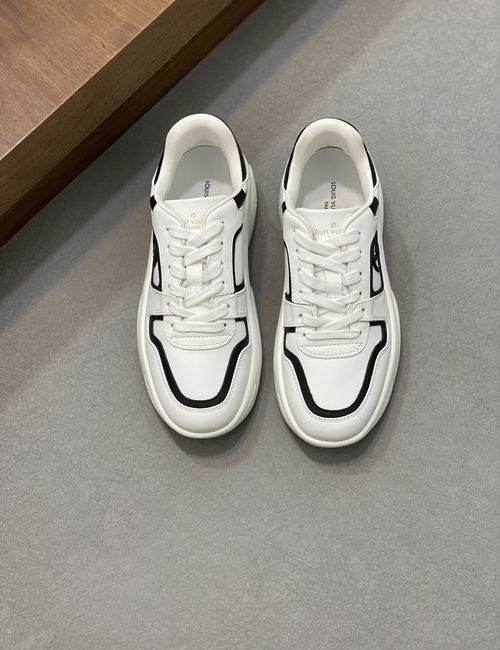 Louis Vuitton LV Premium Casual Sneakers