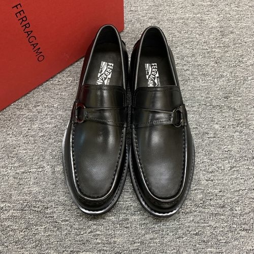 Ferragamo Leather Shoes With Opened Bead Cowhide