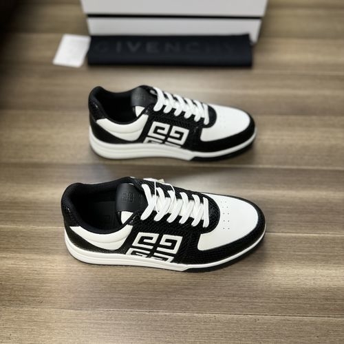 Givenchy Premium Grained Leather Sneakers