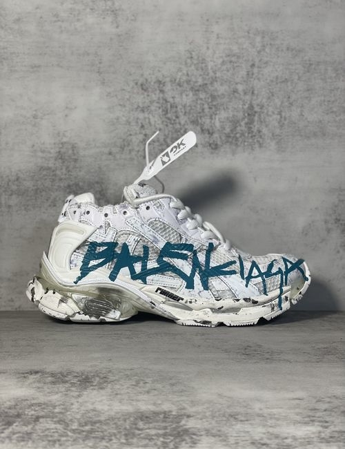 Balenciaga Vintage Runner Sneakers