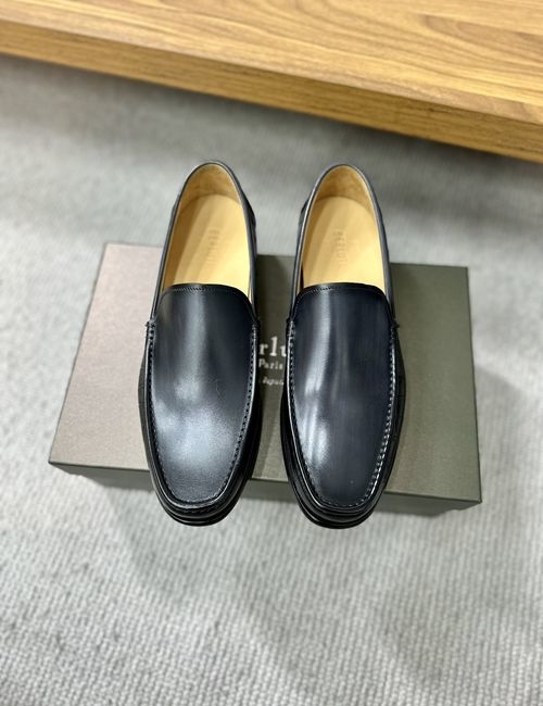 Berluti Embossed Pattern Leather Shoes With Sole