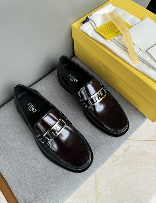 Fendi Exclusive Leather Loafers With Embossed Pattern