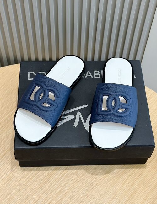 Dolce & Gabbana DG Cowhide Slides With Leather Sole