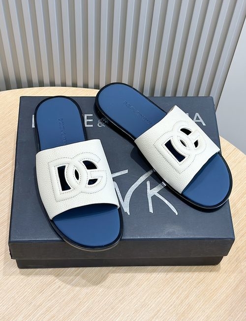 Dolce & Gabbana DG Cowhide Slides With Leather Sole