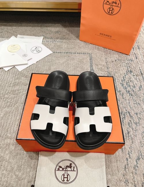 Hermes Chypre Slippers With Comfortable Soft Insole