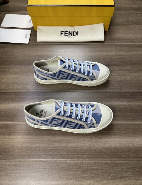 Fendi Couple s High-End Shoes, Exquisite Workmanship