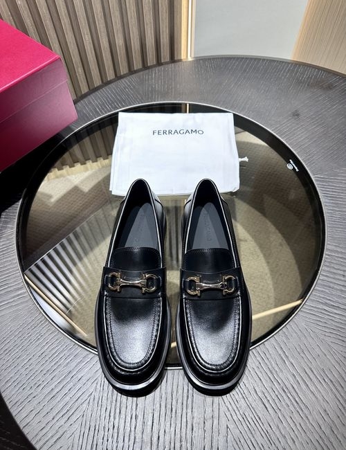 Ferragamo Gancio Buckle Leather Moccasins