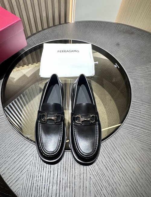 Ferragamo Gancio Buckle Leather Moccasins