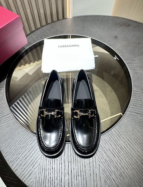 Ferragamo Gancio Buckle Leather Moccasins