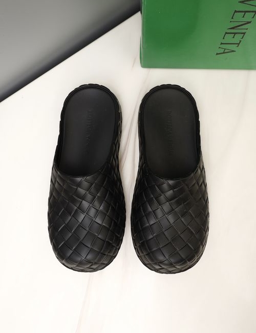 Bottega Veneta BV Intreccio Woven Rubber Garden Slides
