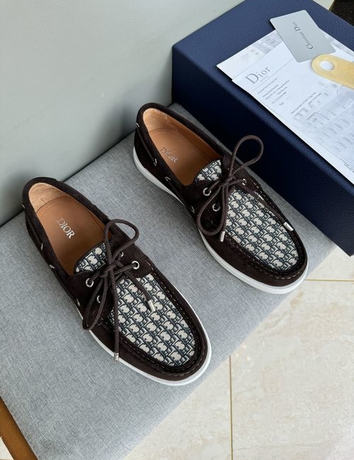 Christian Dior CD Casual Leather Shoes Stitched Detail Rubber Outsole Cowhide Lining