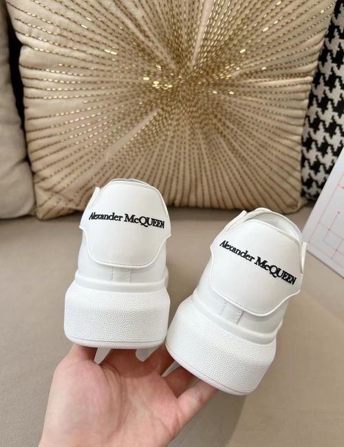 McQueen Oversized Epoxy Casual Sneakers