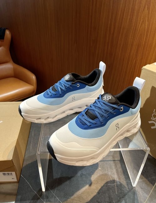 Loewe Cloudtilt Lightweight Casual Sneakers