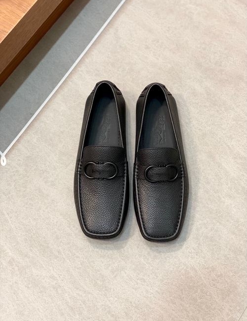 Ferragamo Top Quality Cowhide Leather Loafers