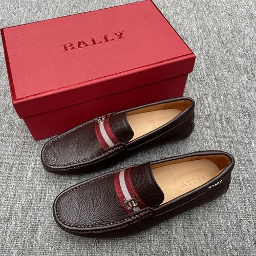 Bally Litchi Grain Leather Slip On Sneakers