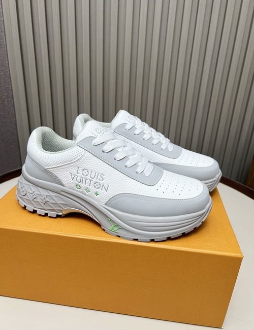 Louis Vuitton LV Discovery Casual Sneakers