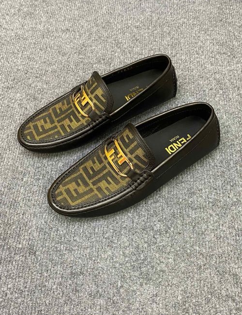 Fendi Calfskin Comfortable Loafers