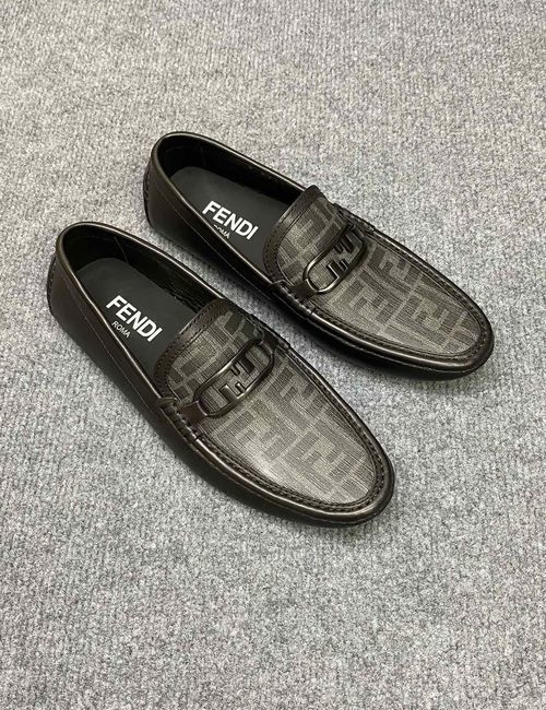 Fendi Calfskin Comfortable Loafers