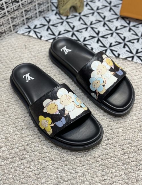 Gucci Logo Embossed Leather Slippers, Super Comfort