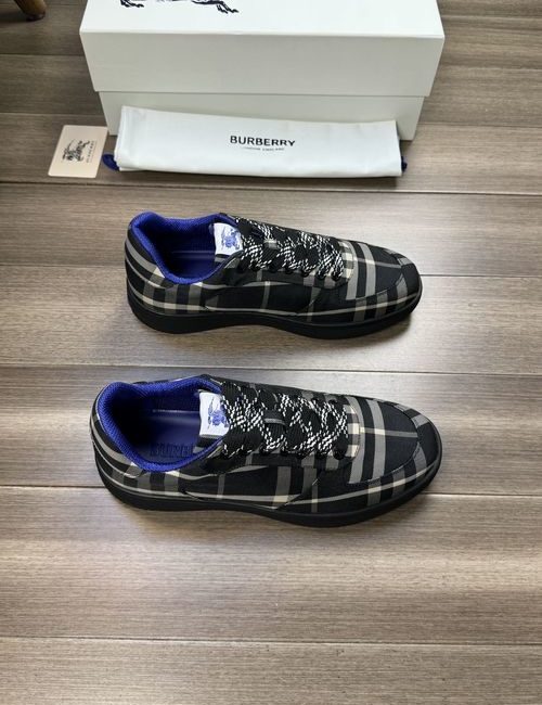 Burberry Patterned Fabric Casual Sneakers