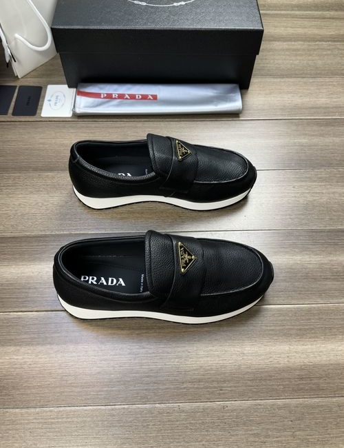 Prada Grained Cowhide Leather Dress Shoes