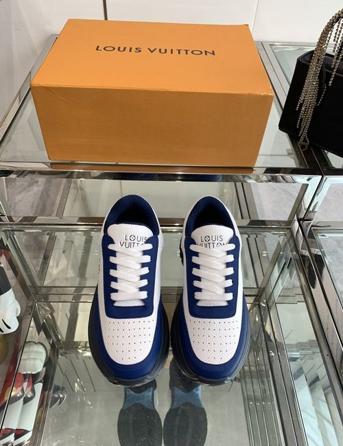 Louis Vuitton LV Discovery Logo Rubber Sole Sneakers