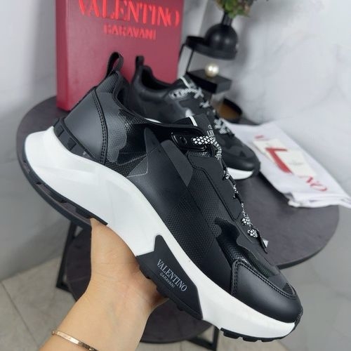 Valentino Freedots Camo Sports Shoes