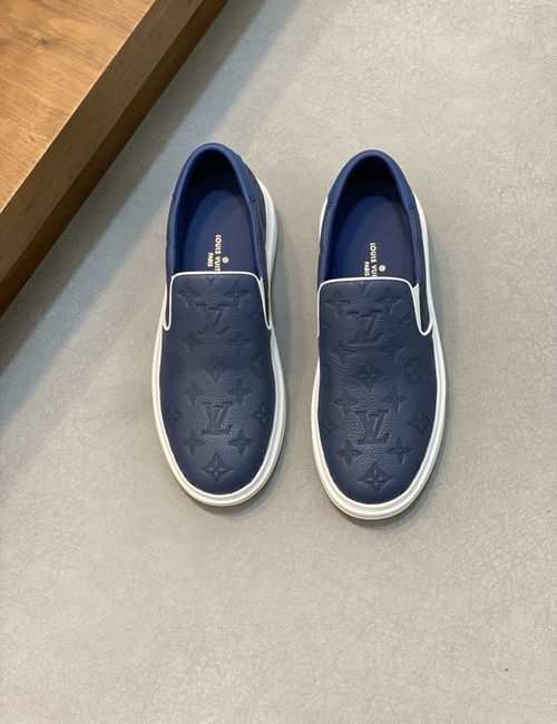 Louis Vuitton LV Calfskin Embossed Logo Casual Shoes