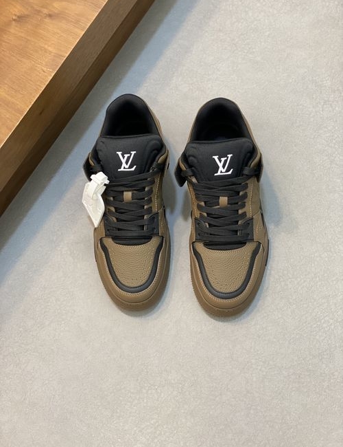 Louis Vuitton LV Premium Casual Sneakers