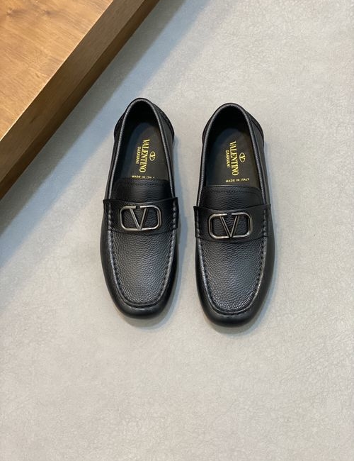 Valentino Grain Leather Loafer Comfort Driving Shoes