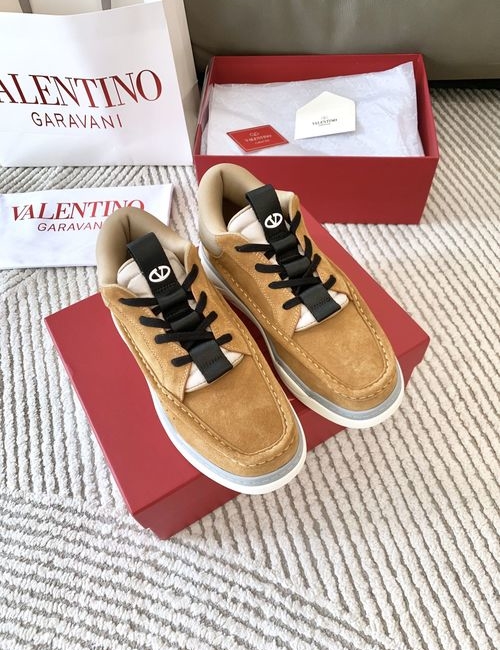 Valentino Runboot Leather Casual Sneakers