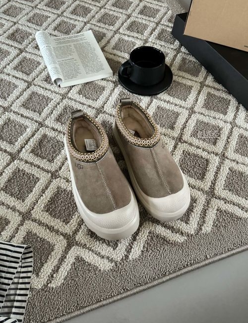 UGG Tasman Bright Sole Casual Comfort Shoes