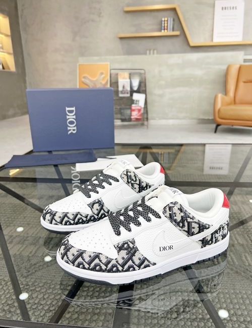 Louis Vuitton LV Cowhide Mesh Sneakers With Sole