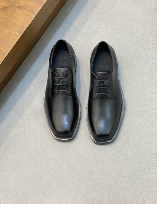 Givenchy Squared Toe Loafer Leather Shoes With 4G Logo