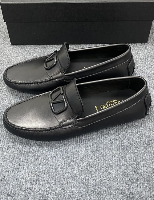 Valentino Loafers Cowhide Original Sole Packaging