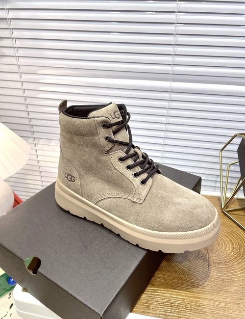 UGG Chelsea Suede Wool Lined Ankle Boots
