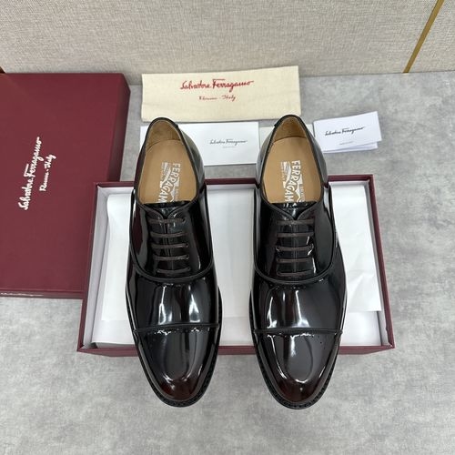 Ferragamo Calfskin Oxford Dress Shoes