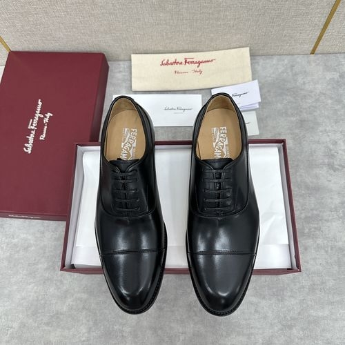 Ferragamo Oxford Shoes With Horsebit Detail