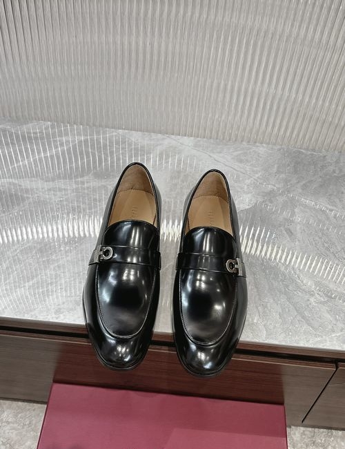 Ferragamo Premium Loafers Glossy Leather Upper