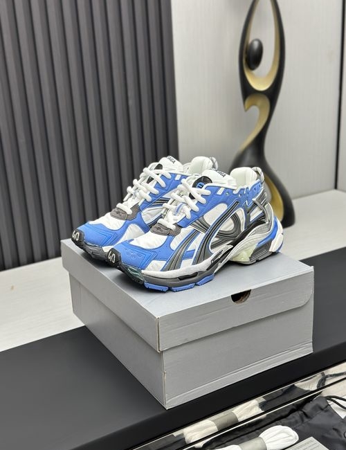 Balenciaga Runner Distressed Retro Style Sneakers