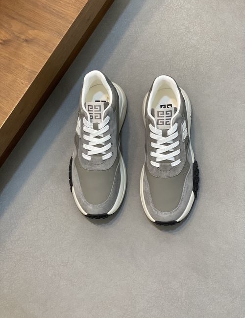 Givenchy Calfskin Logo Casual Sneakers