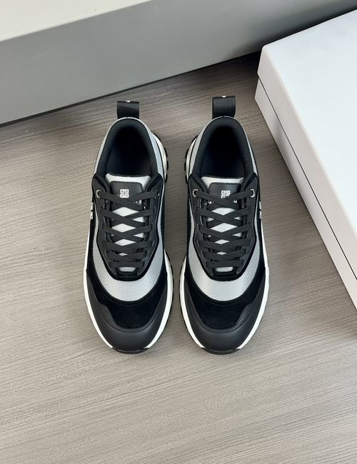 Givenchy Premium Air Cushion Sneakers
