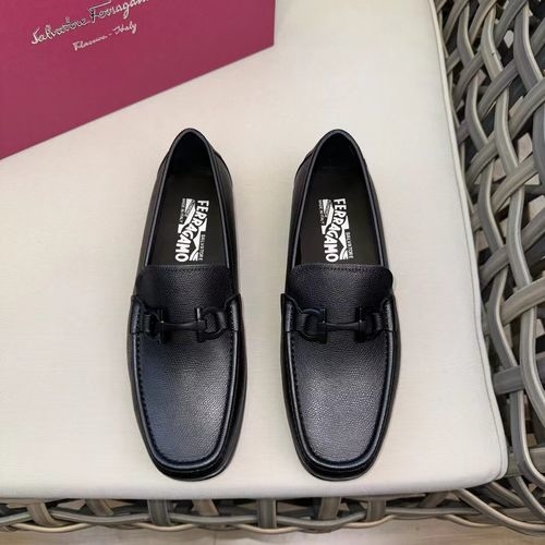 Ferragamo Gancini Buckle Leather Moccasin Shoes