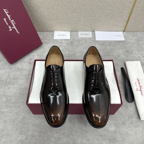 Ferragamo Polished Leather Oxford Shoes